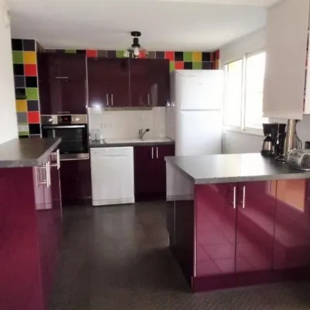 Duplex T4 A Arcachon: Terrasse, Wifi, Parking, A 150m De La Arcachon