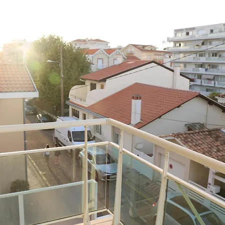 Duplex T4 A Arcachon: Terrasse, Wifi, Parking, A 150m De La - Fr-1-374-22 ארסשון