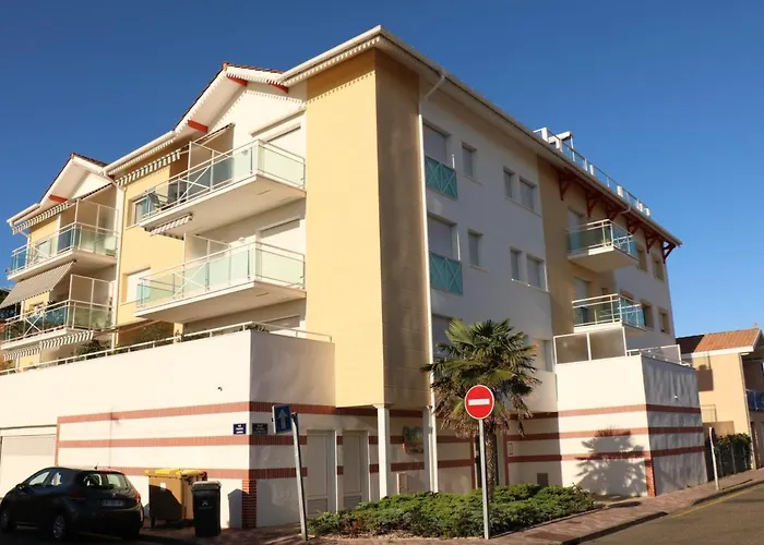 Duplex T4 A Arcachon: Terrasse, Wifi, Parking, A 150m De La - Fr-1-374-22 * Arcachon